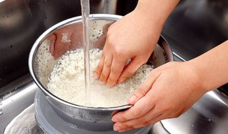 Bước 5 Vo gạo Cơm thịt bò viên