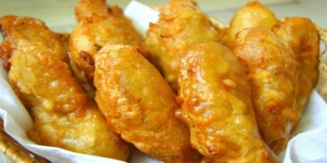 banh chuoi chien bot gao truyen thong thumbnail 1200x676 1