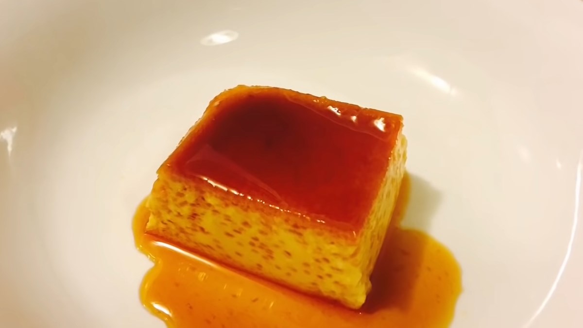 Bánh flan sữa đặc nướng