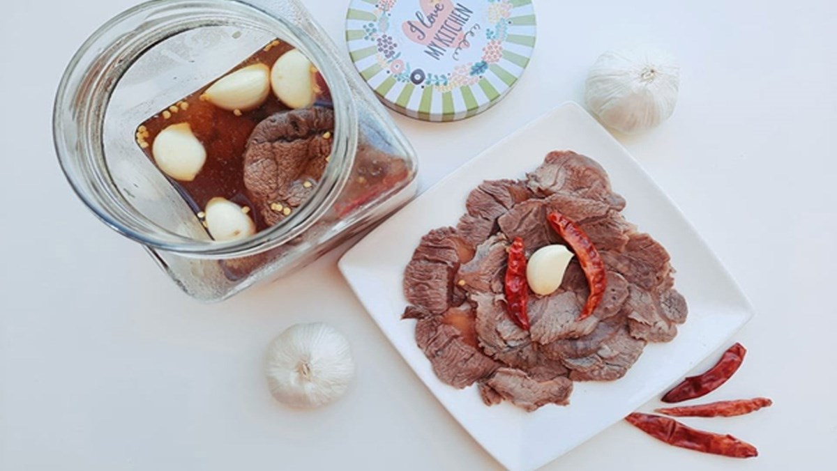 Bắp bò ngâm mắm (công thức được chia sẻ từ người dùng)