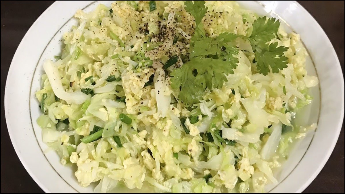 Bắp cải xào trứng