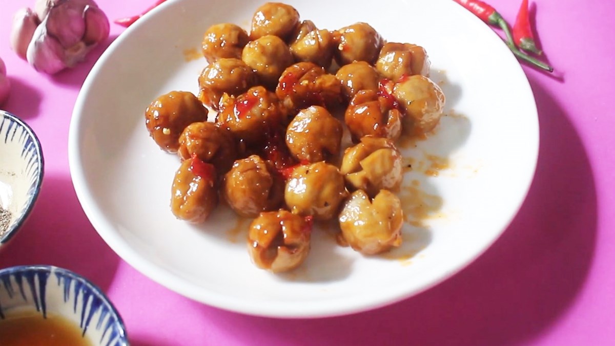 Bò viên chiên nước mắm