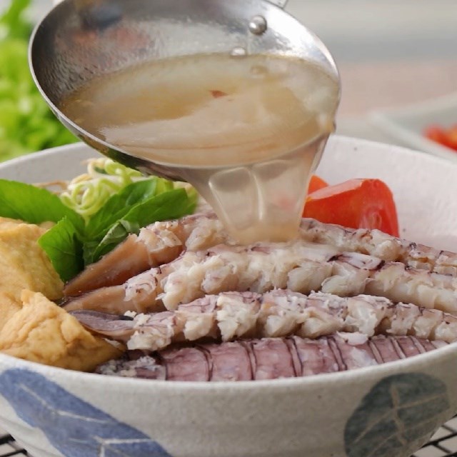 Bước 3 Nấu nước dùng Bún bề bề (tôm tít)
