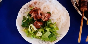 2 cách làm bún nem nướng thơm ngon hấp dẫn chuẩn vị ngoài hàng dễ làm tại nhà 66 bunnemnuong 1200x676 1