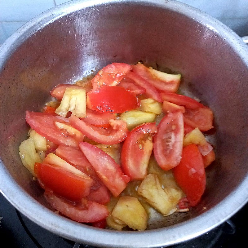 Bước 3 Nấu canh Cá bạc má nấu ngót (công thức được chia sẻ từ người dùng)
