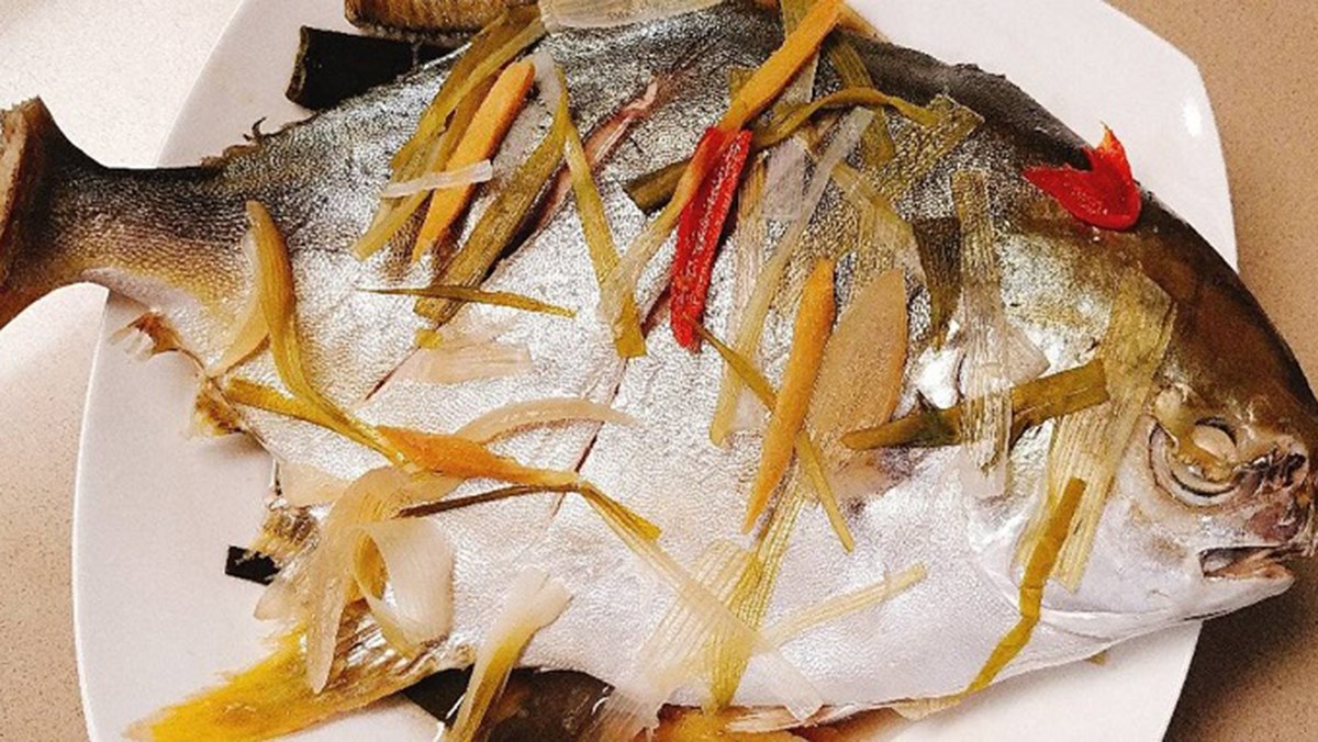Cá chim hấp bia