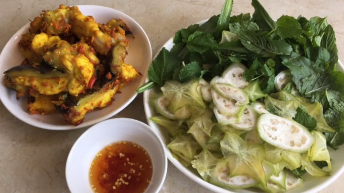 Cá chình nướng nghệ