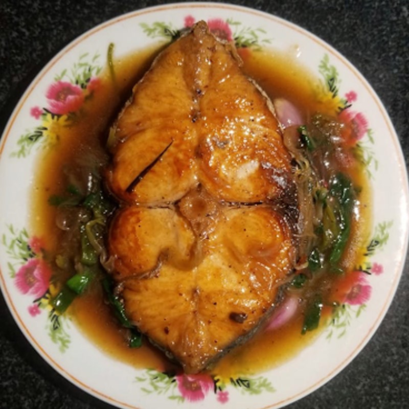 Bước 4 Thành phẩm Cá thu kho trà xanh