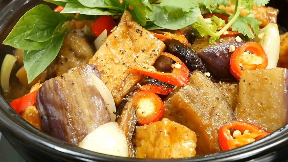 Cà tím kho tộ chay