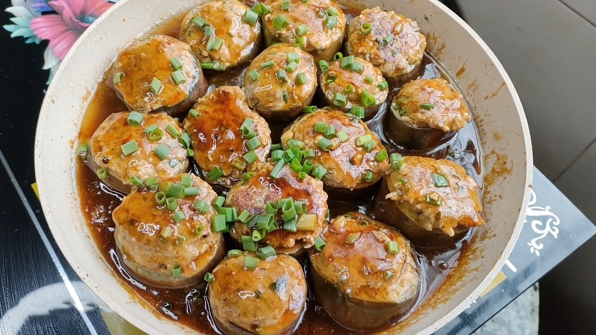 Cà tím nhồi thịt kho