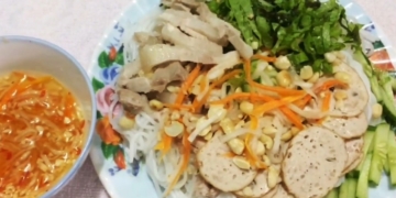 cach lam bun tron thit lon thom ngon de lam don gian doi vi avt 1200x676 1