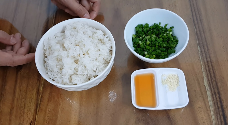 Nguyên liệu món ăn cơm cháy mỡ hành