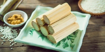 cach lam com lam thom ngon deo ngot don gian chuan vi tay bac 1 760x367 1
