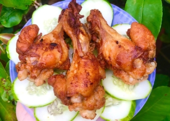 cach lam ga chien muoi ot giup da vang uom gion rum cuc don avt 1200x676 1