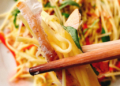 cach lam goi xoai kho muc don gian an vat cuc thich nham nhi cuoi tuan 11 760x367 1