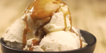 Cách làm kem vani từ whipping cream mát lạnh thơm ngon đơn giản tại nhà 75 cach lam kem vani tu whipping cream mat lanh thom ngon don avt 1200x676 2