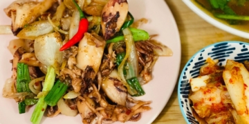 cach lam muc xao sa te ngon mieng cho nhung ngay se lanh avt 1200x676 1