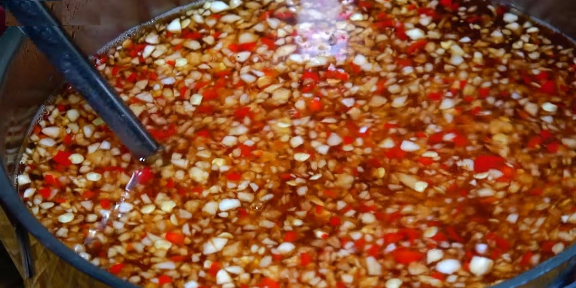 cach lam nuoc mam an bun thit nuong chua ngot ngon nhu ngoai avt 1200x676 1