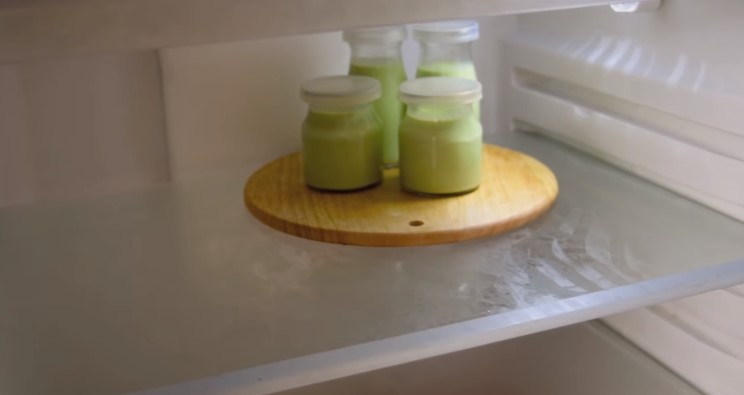 Bước 4 Đổ khuôn Panna cotta matcha