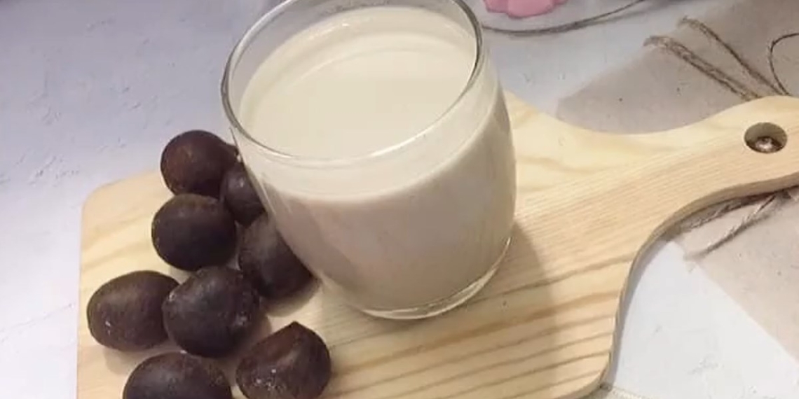 Cách làm sữa hạt dẻ thơm ngon, bổ dưỡng đơn giản ngay tại nhà 1 cach lam sua hat de thom ngon bo duong don gian tai nha avt 1200x676 1