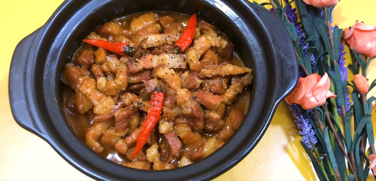 cach lam thit heo kho chao thom ngon la mieng dam da dua com 8 760x367 1