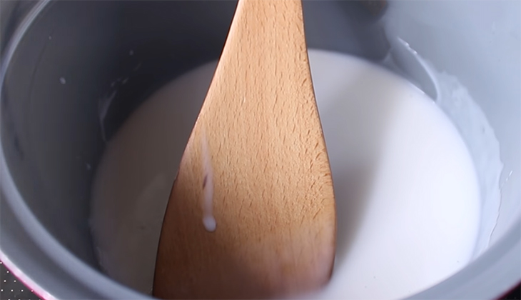 Bước 1 Đun hỗn hợp cốt dừa Xôi cadé