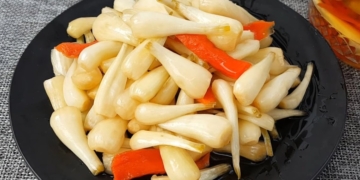 cach muoi cu kieu nuoc mam doi vi don gian giu duoc lau cho avt 1200x676 1