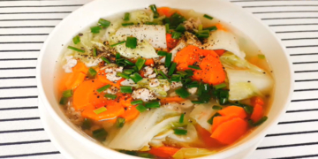 cach nau 2 mon canh thit xay vien rau ru va canh cai thao thit xay de lam day du dinh duong 12 760x367 1