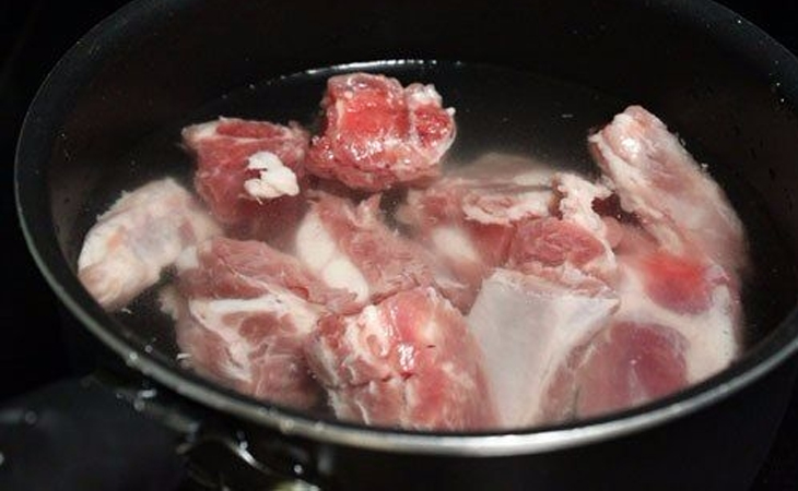 Bước 1 Nấu nước lèo cho bánh canh hẹ Bánh canh hẹ