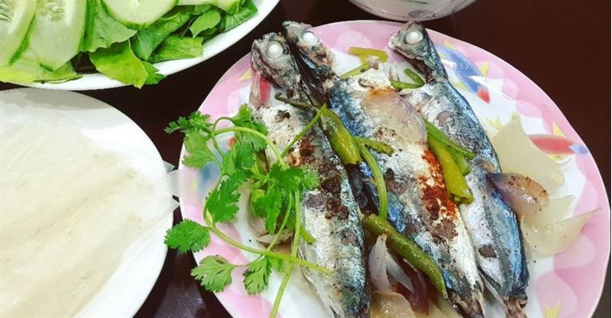 Cá bạc má hấp chiên giấm đường