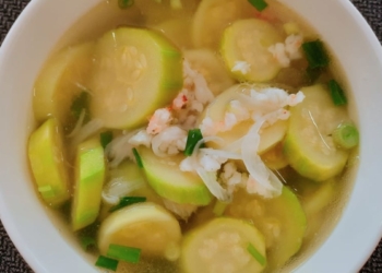 cach nau canh bi ngoi nau tom thanh ngot giai nhiet cho gia avt 1200x676 1