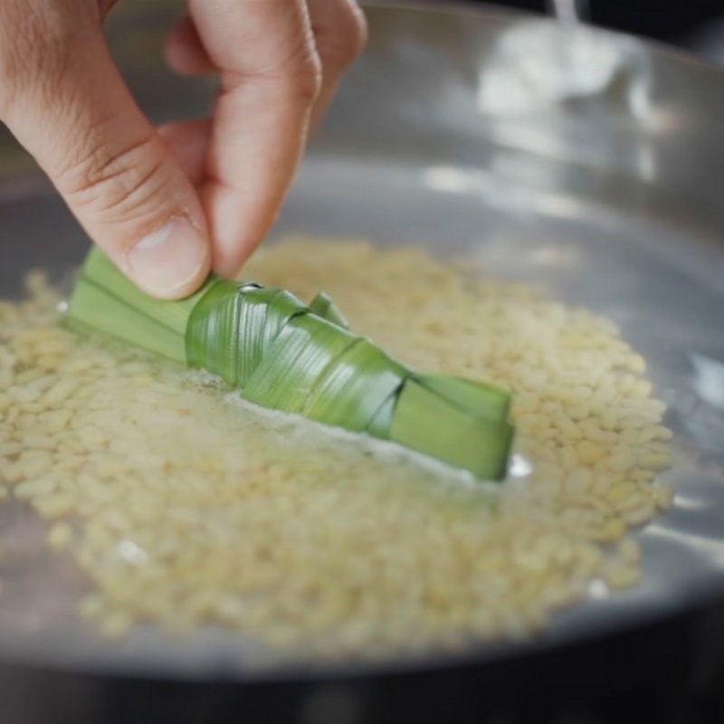 Bước 2 Sơ chế và nấu đậu xanh Chè bưởi đậu xanh