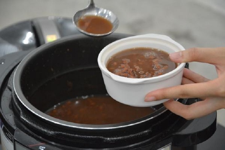 Bước 3 Thành phẩm chè đậu đỏ nước dừa bằng nồi áp suất