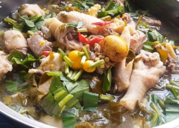 cach nau lau ga la giang nong hoi thanh mat thom ngon cho bua avt 1200x676 2