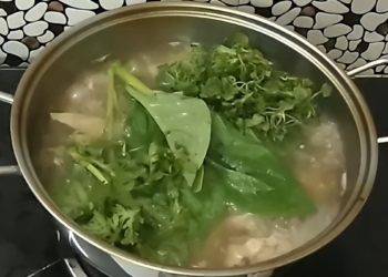 cach nau lau ga nuoc dua ngon ngot hap dan don gian cho bua avt 1200x676 1