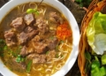 cach nau mi thit bo sieu hap dan cho bua sang day nang luong avt 1200x676 1