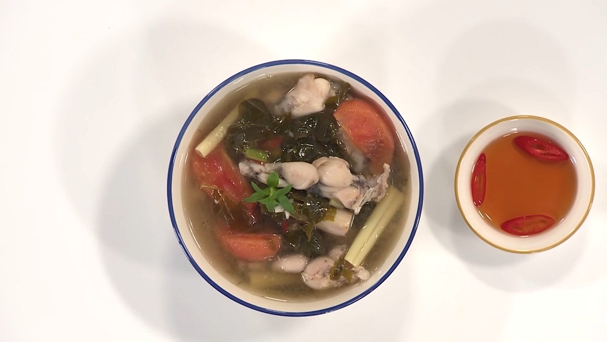 Canh chua ếch lá giang
