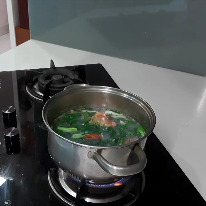 Bước 4 Nấu canh nghêu thì là Canh nghêu thì là