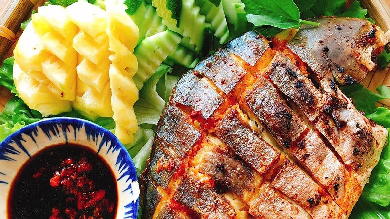 Cá rô phi nướng riềng mẻ