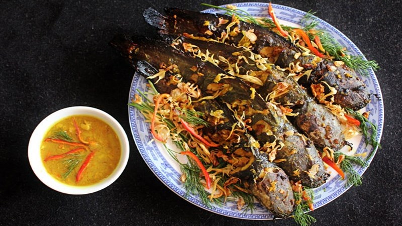 Cá trê nướng riềng mẻ 