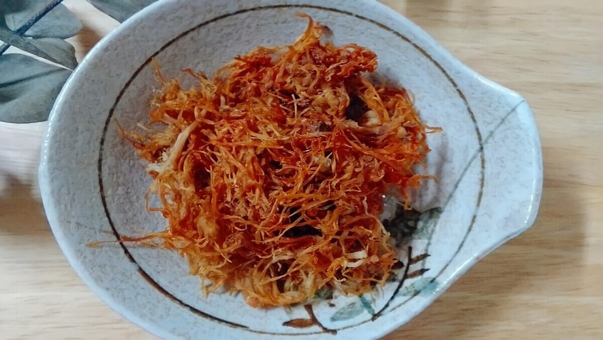 Chà bông chay từ nấm kim châm
