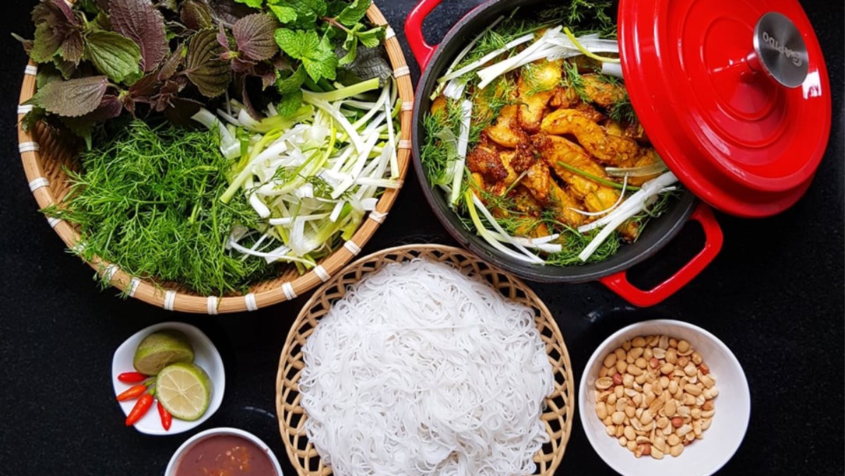 chả cá Lã Vọng
