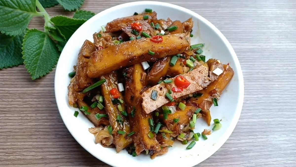 Chả lụa chay kho tiêu