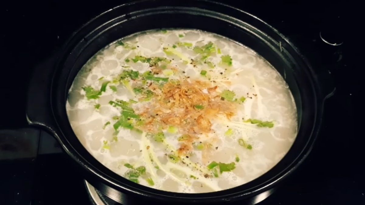 Cháo ngao truyền thống