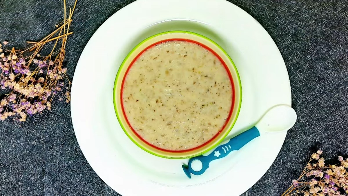 Cháo bào ngư nấm hương cho bé