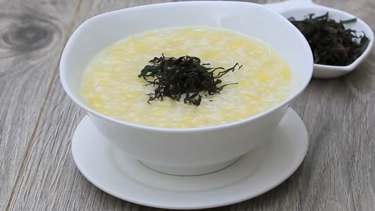 Cháo đậu xanh tía tô