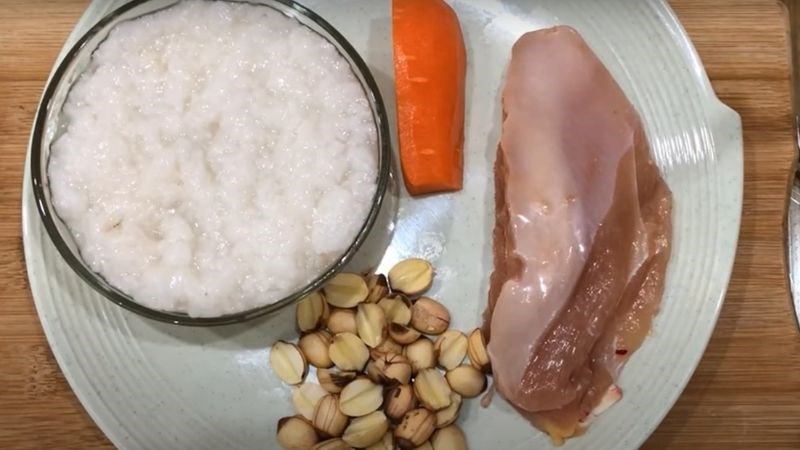 Nguyên liệu món ăn cháo gà cho bé