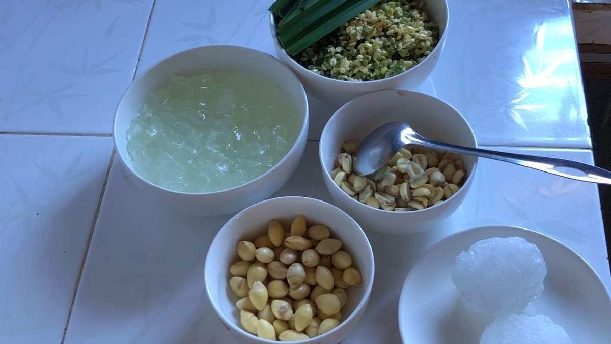 Nguyên liệu món ăn chè bạch quả hạt sen