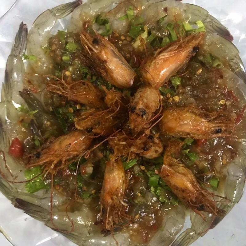 Bước 4 Hoàn thành Tôm sốt Thái (công thức được chia sẻ từ người dùng)