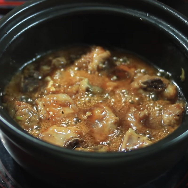 Bước 3 Chế biến sườn kho Sườn non kho tiêu